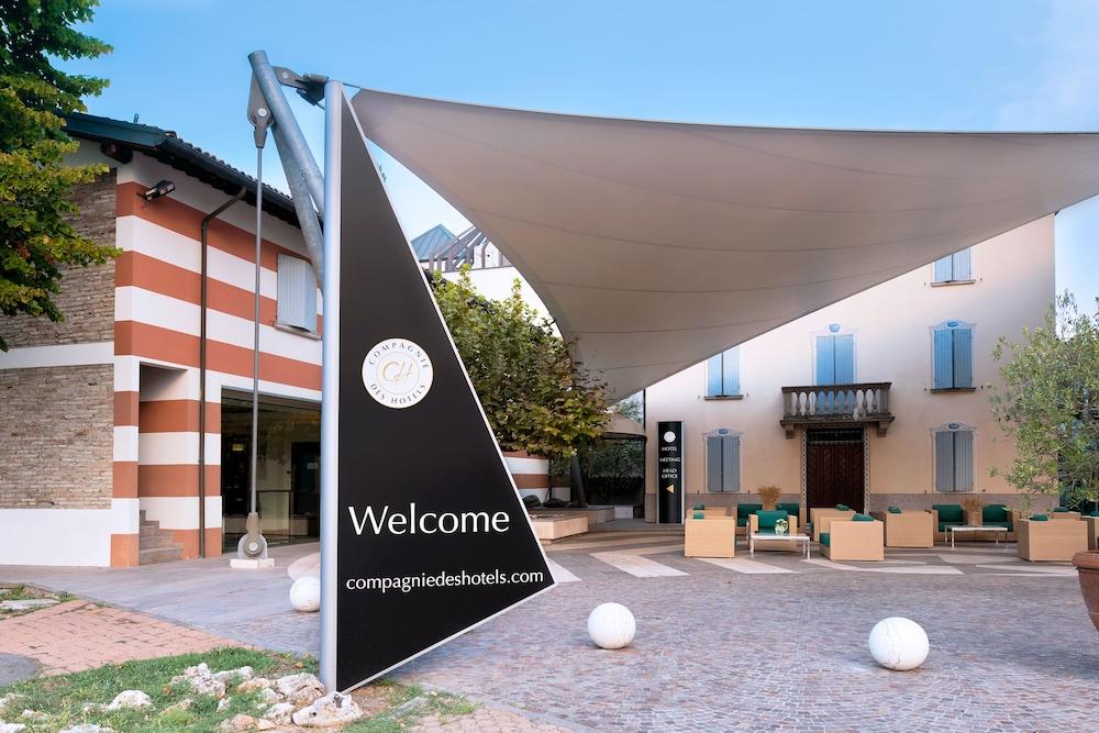 Hotel Villa Ducale Parma Eksteriør billede