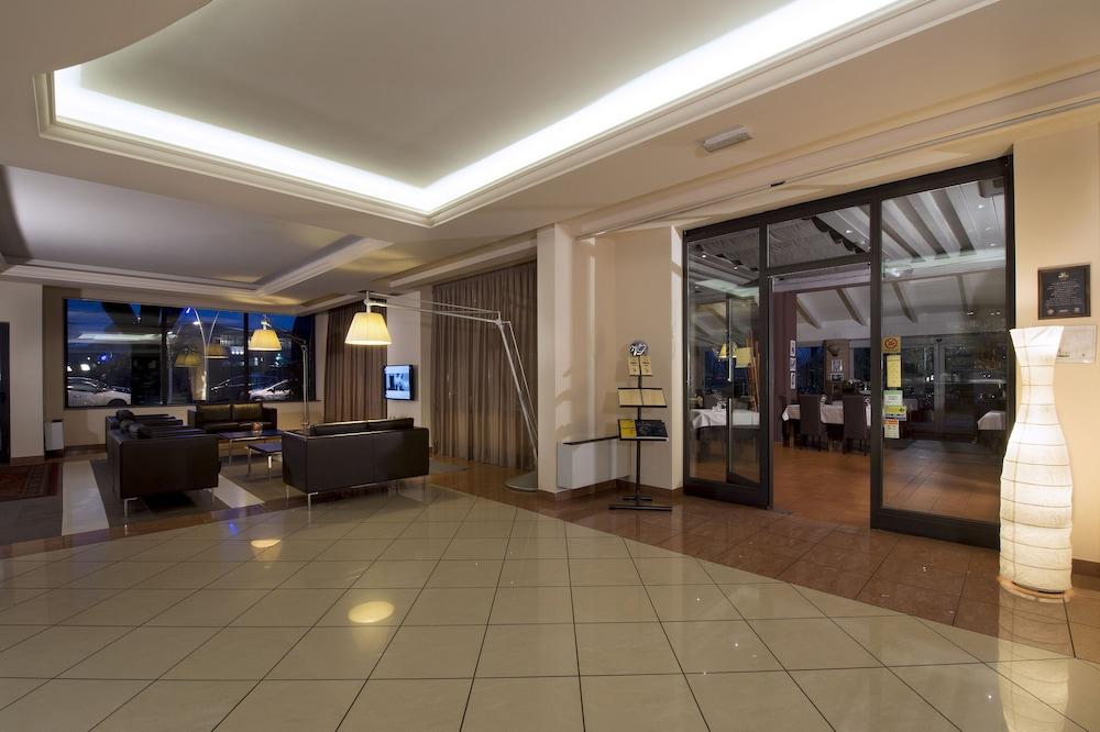 Hotel Villa Ducale Parma Eksteriør billede