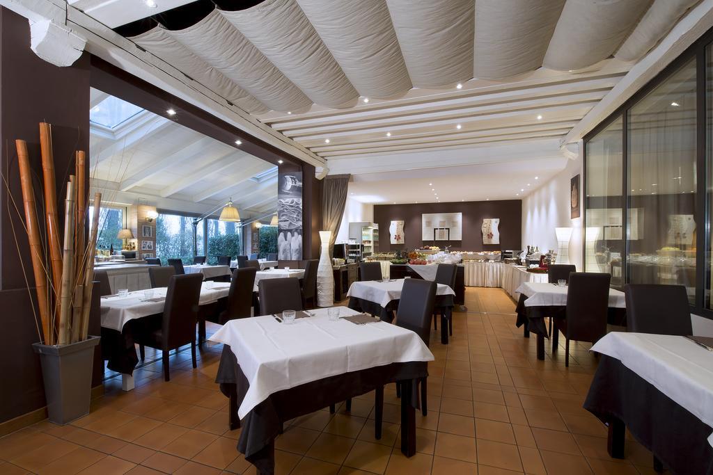Hotel Villa Ducale Parma Eksteriør billede