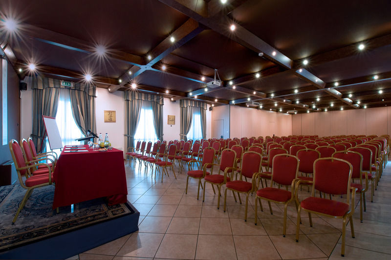 Hotel Villa Ducale Parma Eksteriør billede
