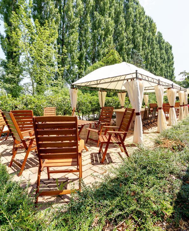 Hotel Villa Ducale Parma Eksteriør billede